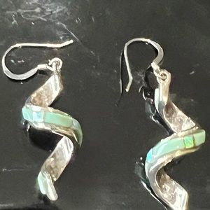 Mother of pearl and silver earrings